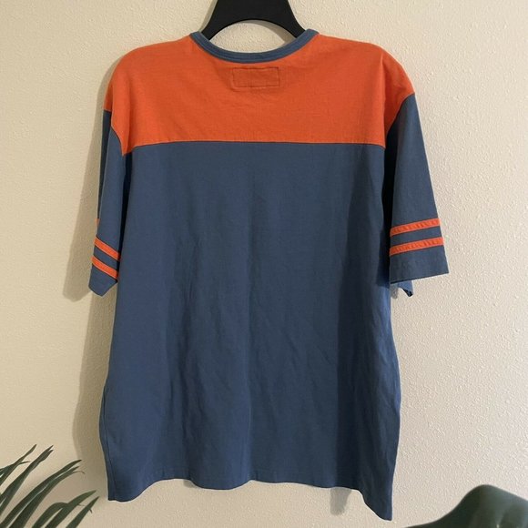*SOLD* Vintage Guess Jeans USA Orange/Blue Size L/XL Tee Shirt *Made In USA - Picture 2 of 9